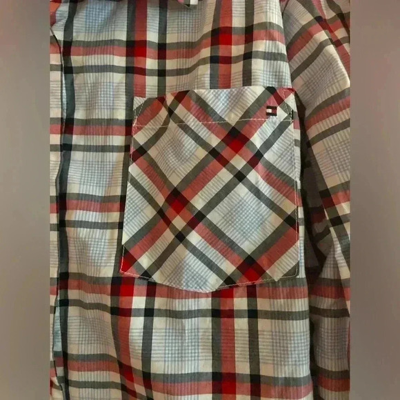 Tommy Hilfiger Men’s XXL Plaid Button Down - Picture 2 of 7